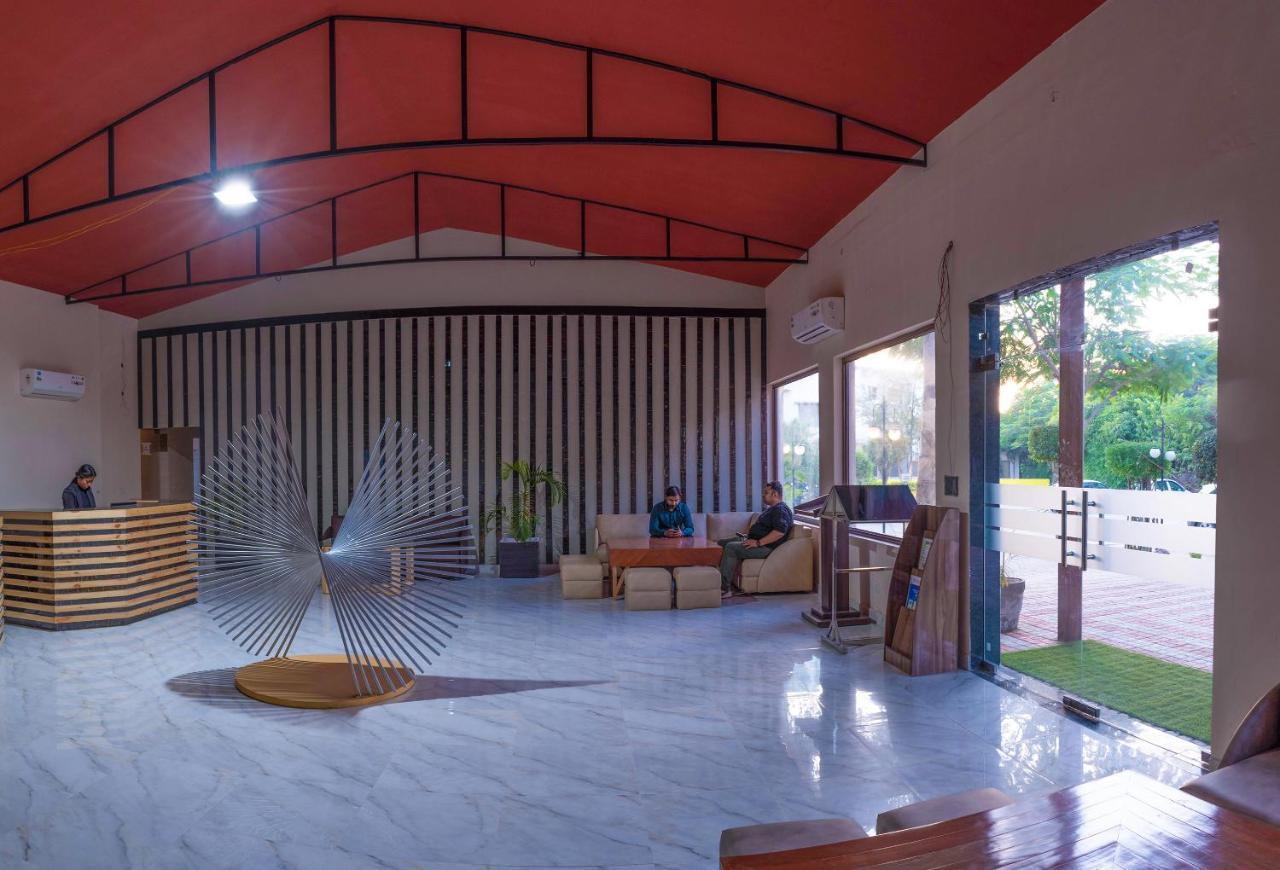 The Tattwaa Corbett Spa And Resort Rāmnagar Extérieur photo