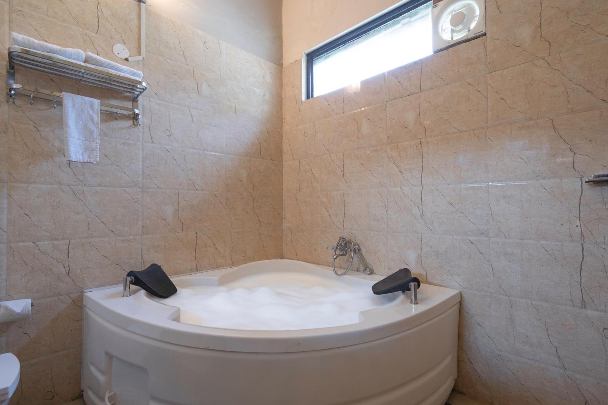The Tattwaa Corbett Spa And Resort Rāmnagar Extérieur photo