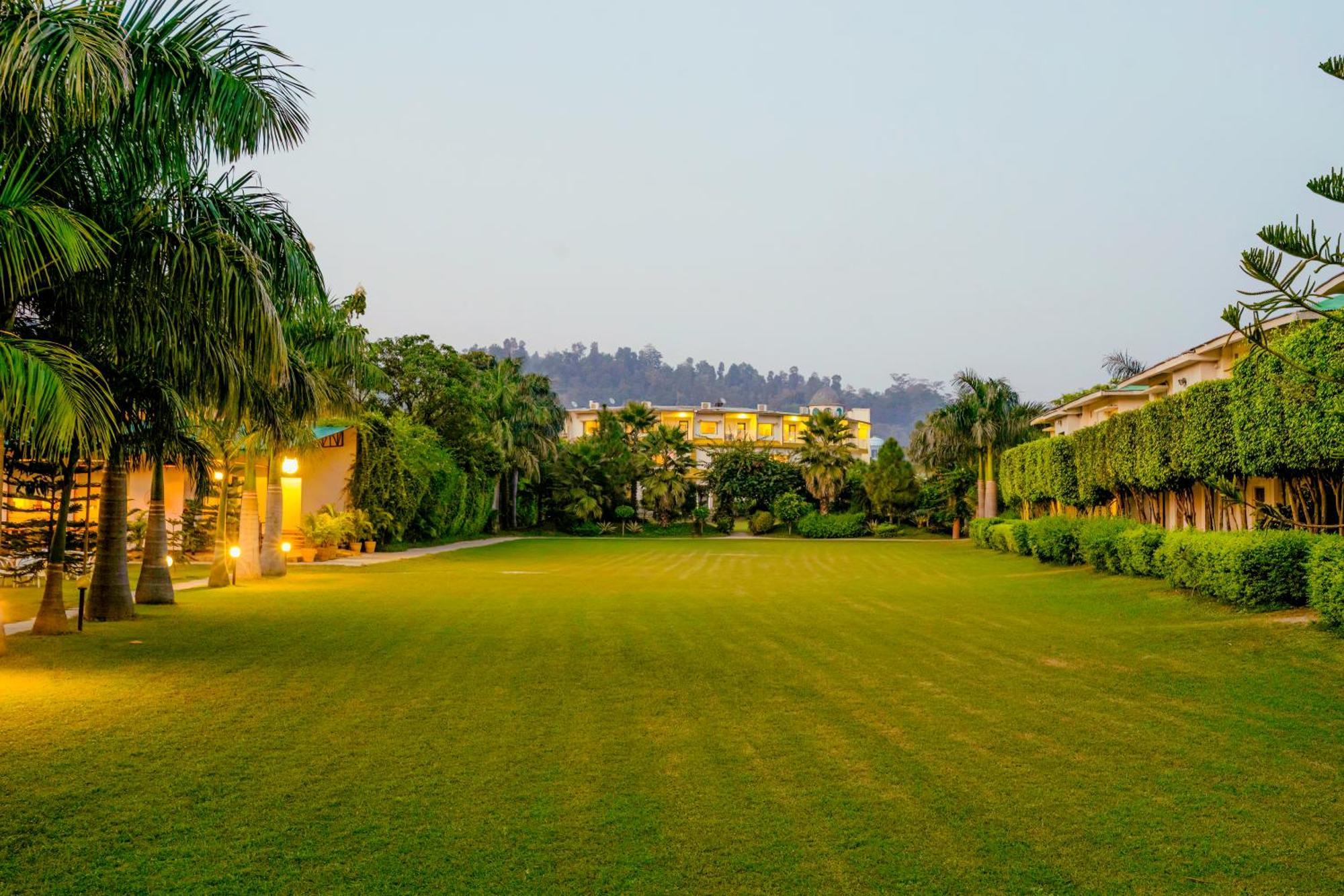 The Tattwaa Corbett Spa And Resort Rāmnagar Extérieur photo